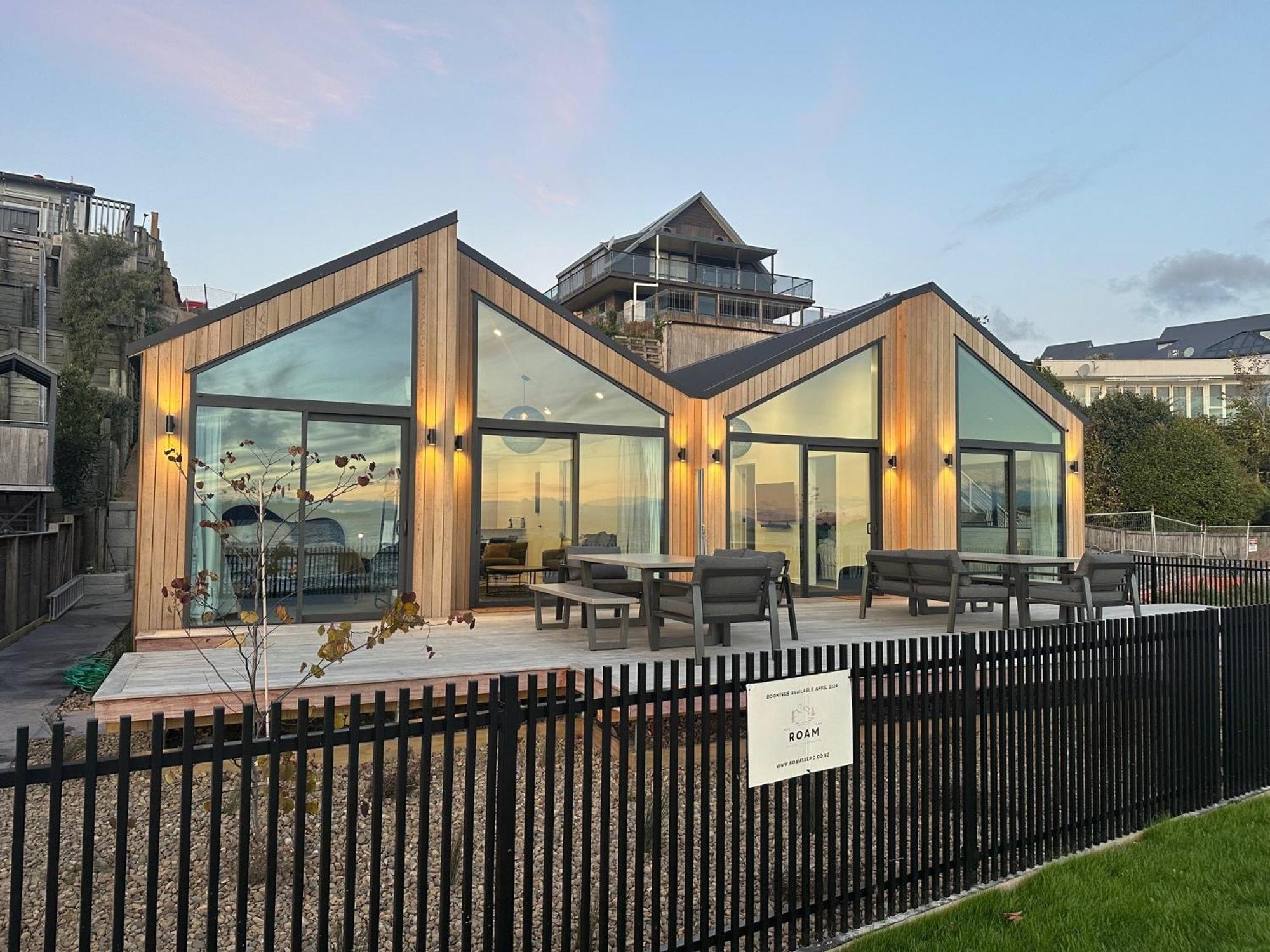 Brand New Lake Front Homes Spa Pool Tauposee Exterior foto