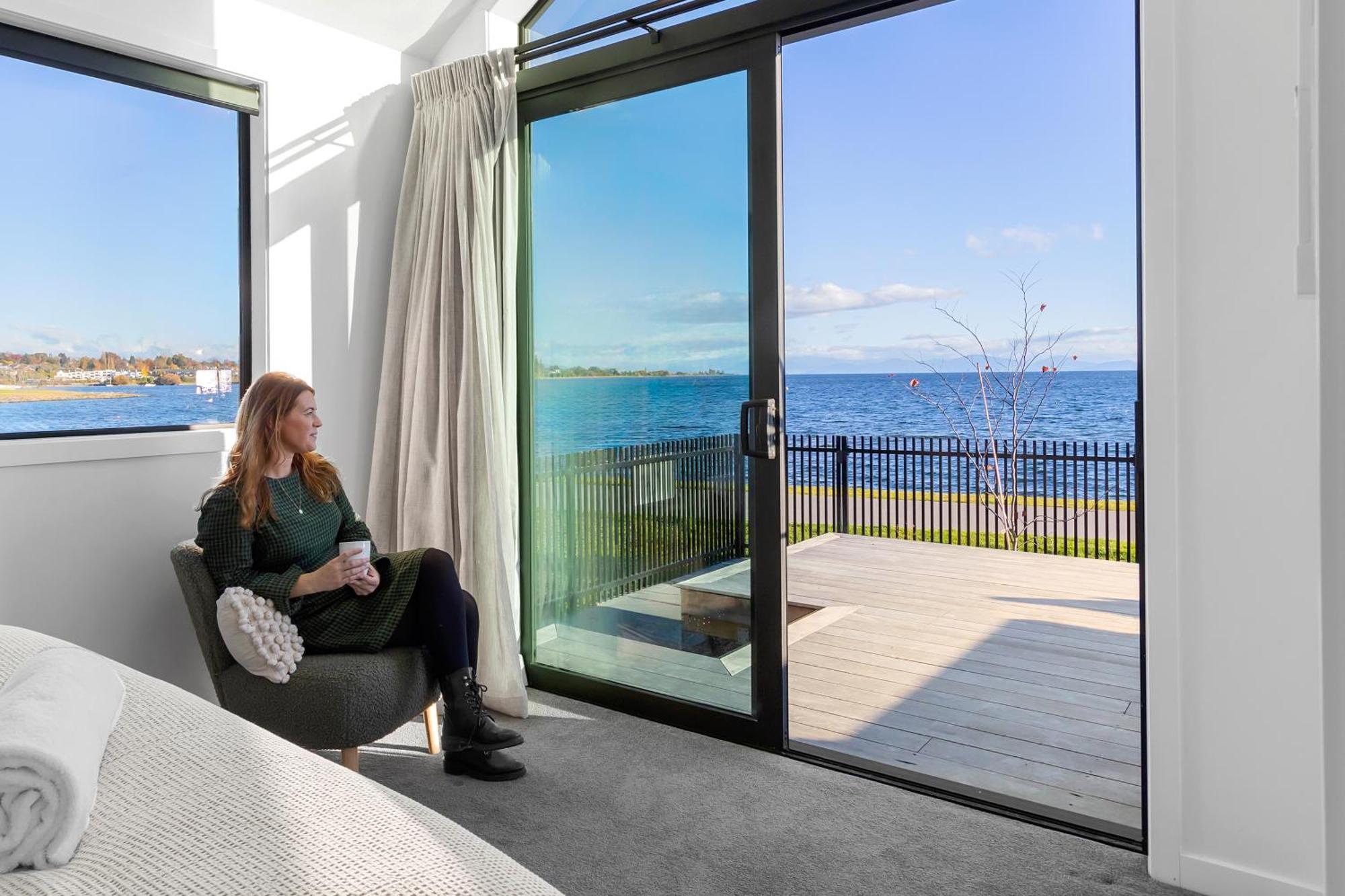 Brand New Lake Front Homes Spa Pool Tauposee Exterior foto