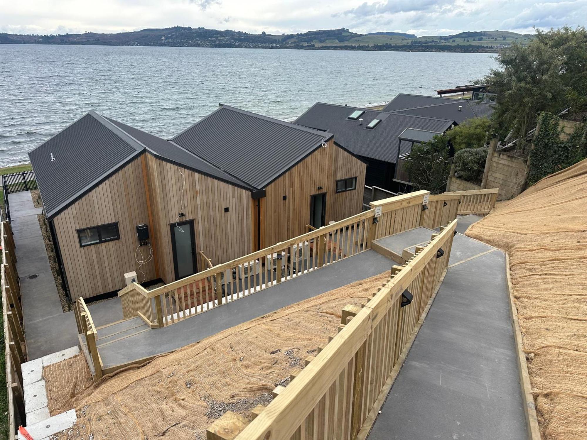 Brand New Lake Front Homes Spa Pool Tauposee Exterior foto